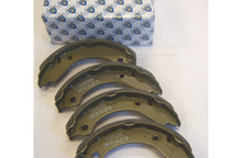 271997, Volvo 240 740 940  ,PARKING  Emergency Brake Shoes Hand Brake Shoes Rear wheel drive