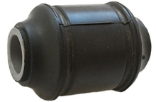 1229608, Volvo 740, 745, 760, 780, 940, 960, Torque Arm Bushing