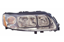 31276832 Volvo V70 05-07 Headlight Assembly Right/Passenger Side  