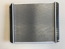 radiator  for  Volvo 240  740  760  940  OEM  8601127 