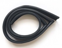 Door Frame Glass Guide rubber gasket seal LEFT OR RIGHT FRONT 1372074 Volvo 240, 245 DL GL 