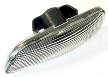 Volvo S60, S80, front  fender Side  marker  turn  signal repeater light for Right side Passenger side 8658945