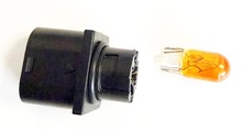 Volvo S60, S80, 850  s70  front  fender Side  marker  turn  signal repeater bulb holder socket and  bulb
